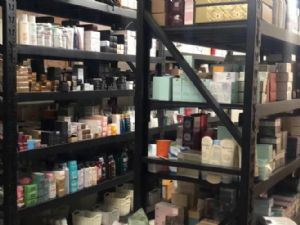 品牌化妆品，进口一手货源，诚招代理。