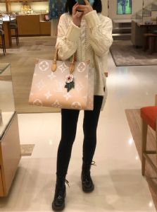 包包厂家直销，绝对实力100%， 便宜+货好高端工厂时尚男女性品