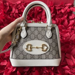 开一个莆田包专卖店要多少钱1955系列双G帆布拼皮白色手提贝壳包