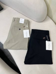 今年热销的名牌厂家男装工厂档口直销——《今日公布》