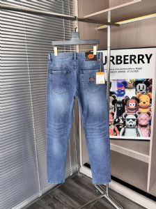 广州高档厂家男装工厂厂价服装货源批发底细*——《今日公布》