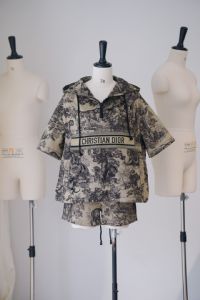 欧美风大牌著偧品女装一手货源哪里有？深圳南油服装批发市场档口工厂