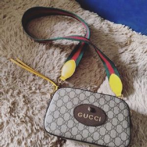 高版本Neo Vintage GG Supreme帆布邮差包