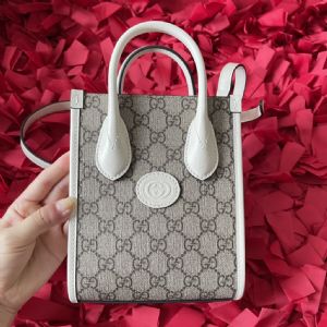 白云商家有没有高档包包可以哪些软件卖,专供国外外贸欢迎咨询洽谈