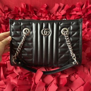 十大厂家*工厂包包,全皮黑色竖条斜纹单肩包681483