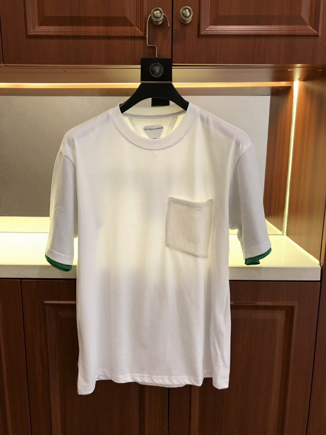 建议大家去了解行家拿货劲爆款式名牌男装质感进货流程