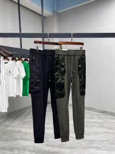 大牌著偧品男装商家定制版型生产