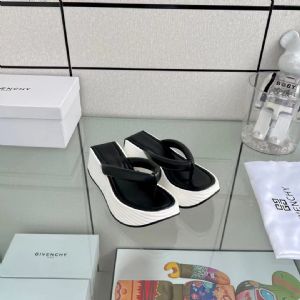 高档女鞋 2022新款罗马凉鞋