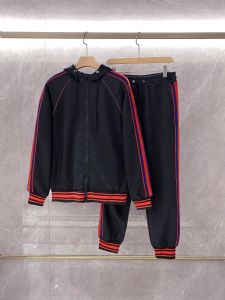 说下广州精品厂家男装工厂服装一般多少钱