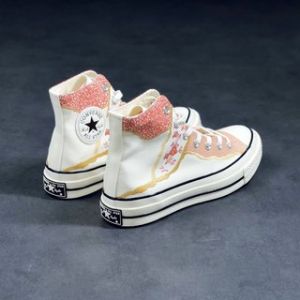 潮牌品牌运动鞋莆田拿货渠道！一件代发合作！