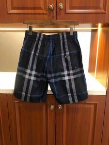 即将上市*流行的厂价潮牌男装批发渠道在这里