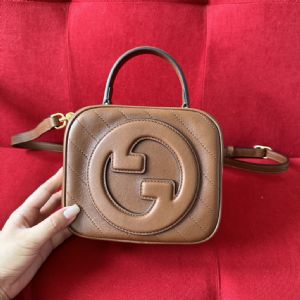 推荐3家广州站西工厂货源,南油高档包包皮具批发744434