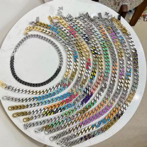 L.V原版配饰一手货源！项链手链钥匙扣挂饰耳机，价格优！品质保障