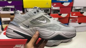 终端微商潮鞋货源 厂家对接批发代发！