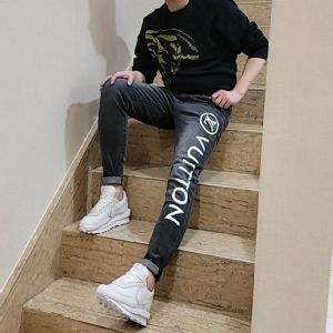 今天细说下海外代购厂价厂家潮牌男装货源市场地址