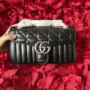 广州高档著偧品包包地址Marmont小号肩背包黑色双G斜挎包百搭