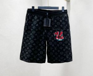 关于国内精品厂家男装工厂服装批发价格的内幕——《今日资讯》