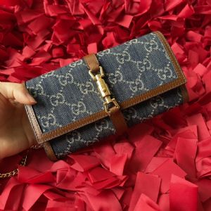 上海高档包包货源批发中心,明星同款真皮女丹宁迷你斜挎链子手拿钱包