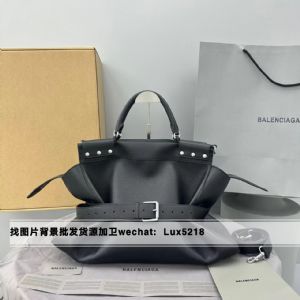 广州白云皮具城档口弄潮儿小众个性包包货源工厂直销批发一手货源