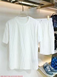 了解下外贸进口轻著欧洲货源潮牌工厂男装的批发货源渠道