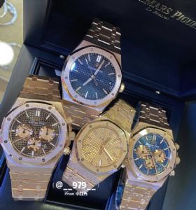 批发各类运动手表、商务手表、学生手表、爆款网红手表