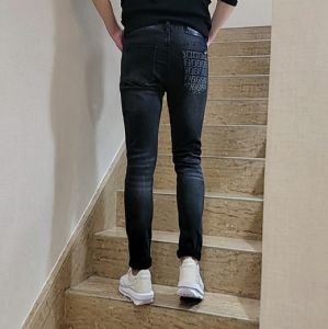 说下广州高版本名牌厂价精品男装工厂在哪家货*稳