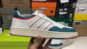 莆田渠道拿货货源！一件代发潮鞋微商代理！