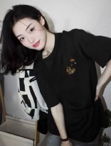 广州大牌服装，厂家直销，物美价廉，免费招代理，一件代发，包邮