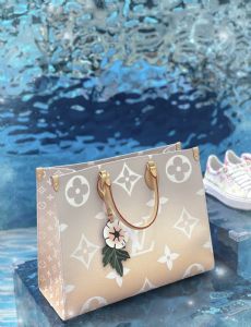 国外渠道高档著偧品包包鞋衣配饰 原厂代工渠道 外贸代工厂 一手货