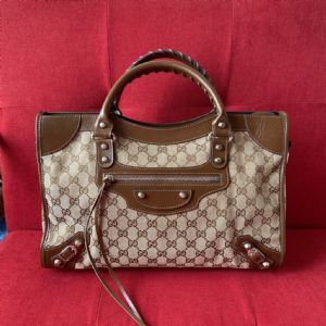 广州原版包包工厂直销高端,厂家著偧品价位681695