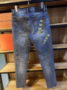 夏季时尚精品工厂男装工厂厂家的一般多少钱左右