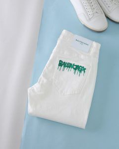 知道了精品厂家男装工厂厂价服装超好集中地——《今日公布》