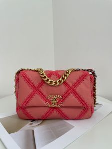 工厂直销代理一件代发高端包包哪里可以买？