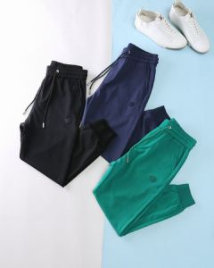 什么样的正品质感优质潮流工厂男装才能够深得大家喜欢？要怎么拿货呢