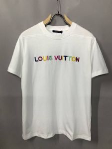 说下精品厂家男装工厂服装目前哪里*好——《今日资讯》