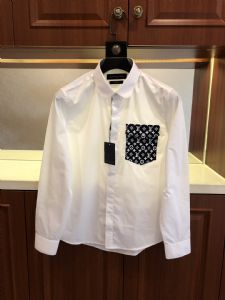 揭秘广州高版本名牌工厂高档男装厂价在哪家货*稳