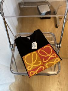 私人定制一流的高档厂家男装厂价服装——《今日资讯》