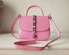 lv PALM SPRINGS双肩包可调节肩带提供舒适肩背体验