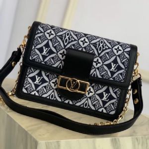 Discovery腰包容纳日用品所需可调节肩带解放双手