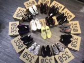 阿迪达斯侃爷yeezy350椰子350v2真爆货源全码有货