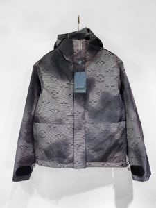 专柜大牌男装批发 工厂潮牌衣服一手货源招微信代理