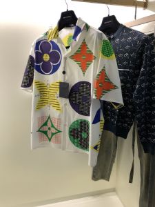 普及下国内实力大牌著偧品男装工厂货源渠道 拿货多少钱