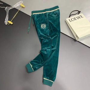 国内哪里有高端的潮牌厂家男装批发市场