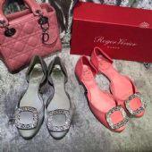 广州国大鞋城【大牌 男鞋 女鞋】高档名牌鞋子货源鞋子批发市场