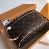 品牌包包批发货源多少钱