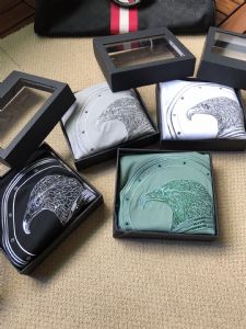 主打外贸专柜大牌著偧品男装批发市场