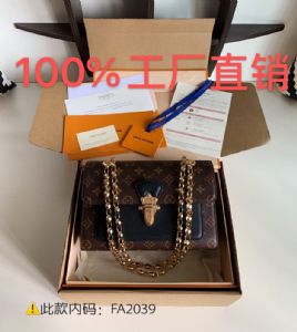 工厂箱包，包包工厂直销，专柜对比，100%实力工厂，一件代发