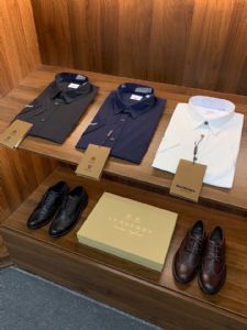 分享下专柜同款的大牌男装批发在那个市场比较便宜