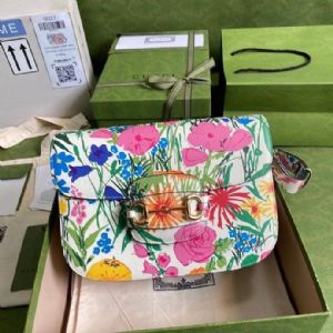 古 驰包包网红直播带货爆款手袋，超高颜值代购级别