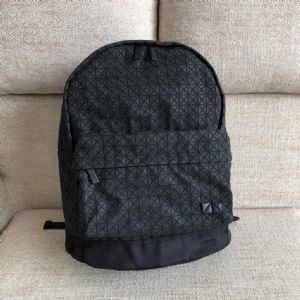 三宅一生 代工厂一手货源 吊牌包装齐全 诚招代购外贸客户